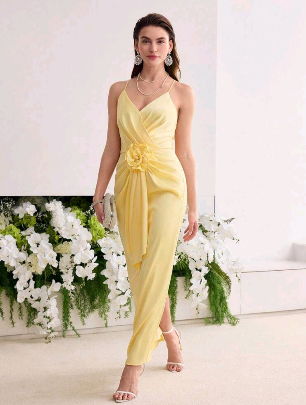 Robe cocktail jaune pâle